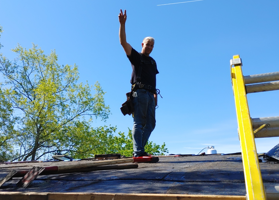 todd bullock roof